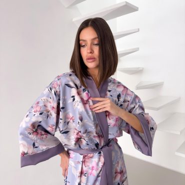 Long Satin Kimono Robe, Lavender Floral Robe With Slits, Elegant Lightweight Loungewear For Women, Bridal Gift, Birthday Gift For Women
