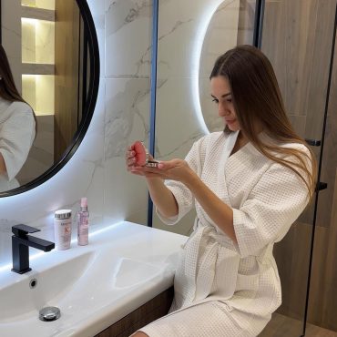 Waffle 100%cotton Robe, Cozy Above-knee Lounge Robe With Pockets,self-care Gift For Women,breathable Lounge Robe,gift For Her,cozy Housewear